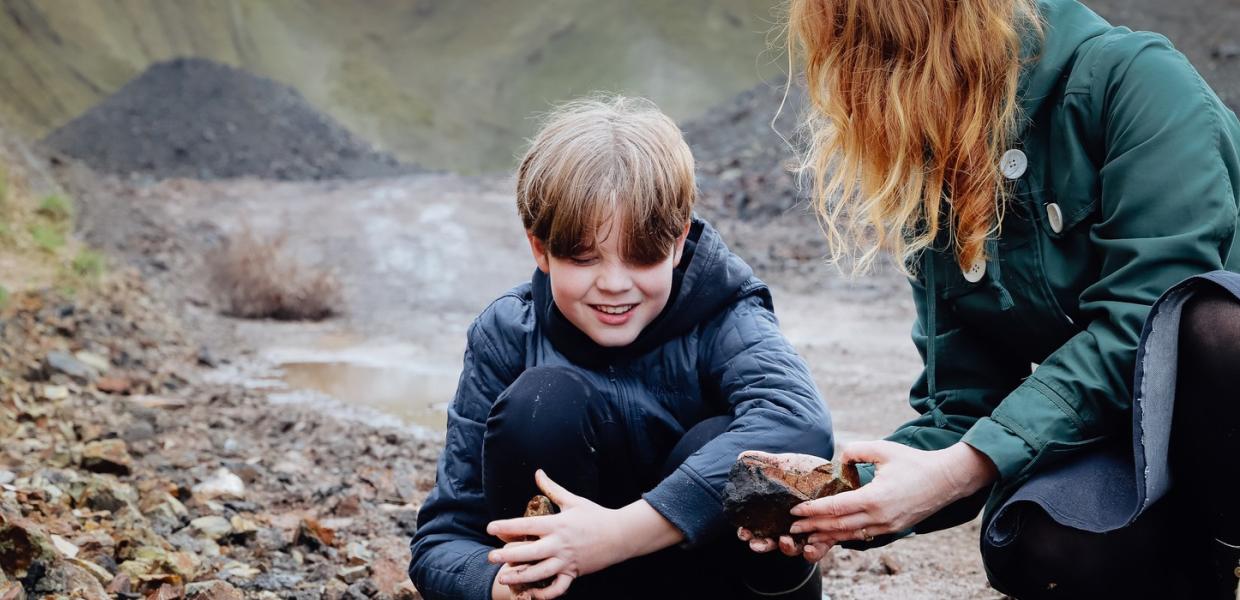 Mors, Fossiljagt, Familie